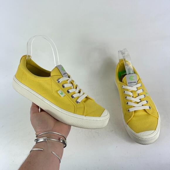 Cariuma Sneakers Women's 8.5 Yellow Lace Up Low Top Athletic Running Shoes - Picture 1 of 10